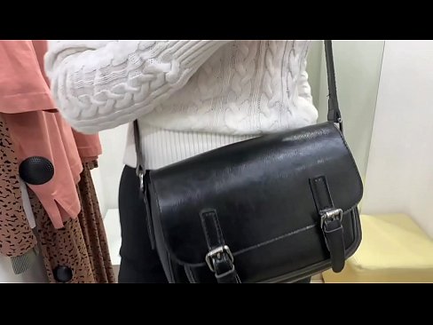 ❤️ Pampublikong masturbesyon ng batang asong si FeralBerry na may dildo sa fitting room ☑ Fuck video sa tl.filmepornonline.ru ❌️❤